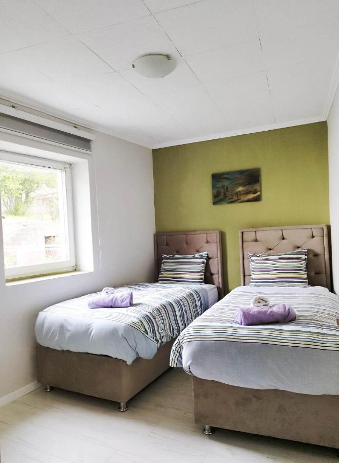 Apartment With Garden Hanja โมสตาร์ ภายนอก รูปภาพ