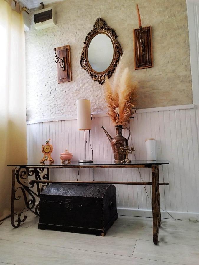 Apartment With Garden Hanja โมสตาร์ ภายนอก รูปภาพ