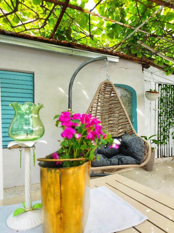 Apartment With Garden Hanja โมสตาร์ ภายนอก รูปภาพ